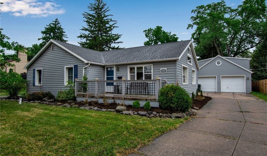 218 Garrison Rd, Amherst, NY 14221 - 3 Beds, 2 Bath