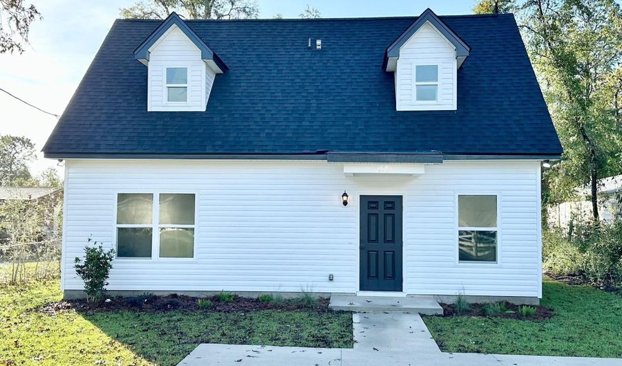 167 DR MARTIN LUTHER KING JR MEM Rd, Crawfordville, FL 32327 - 3 Beds, 2 Bath