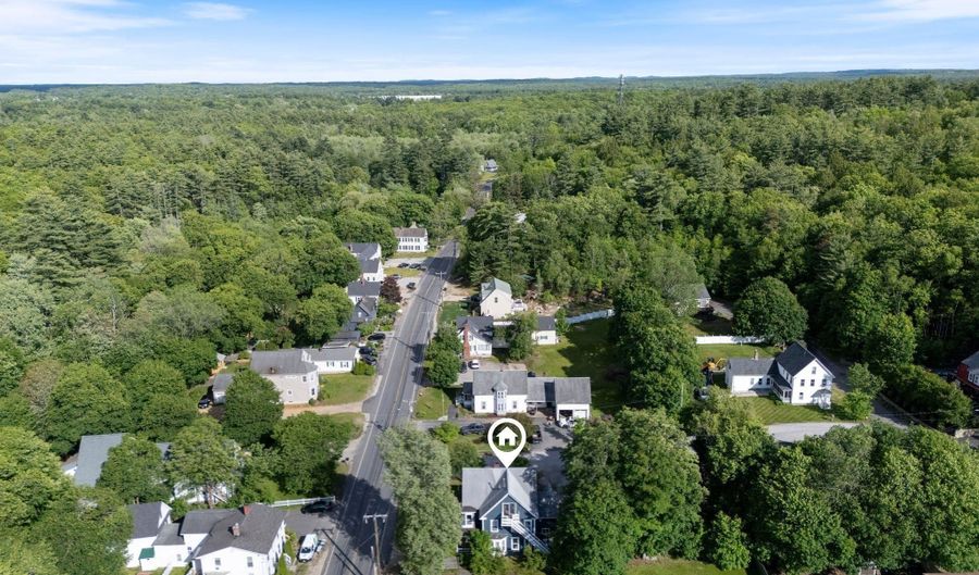 81 Main St, Raymond, NH 03077 - 5 Beds, 4 Bath