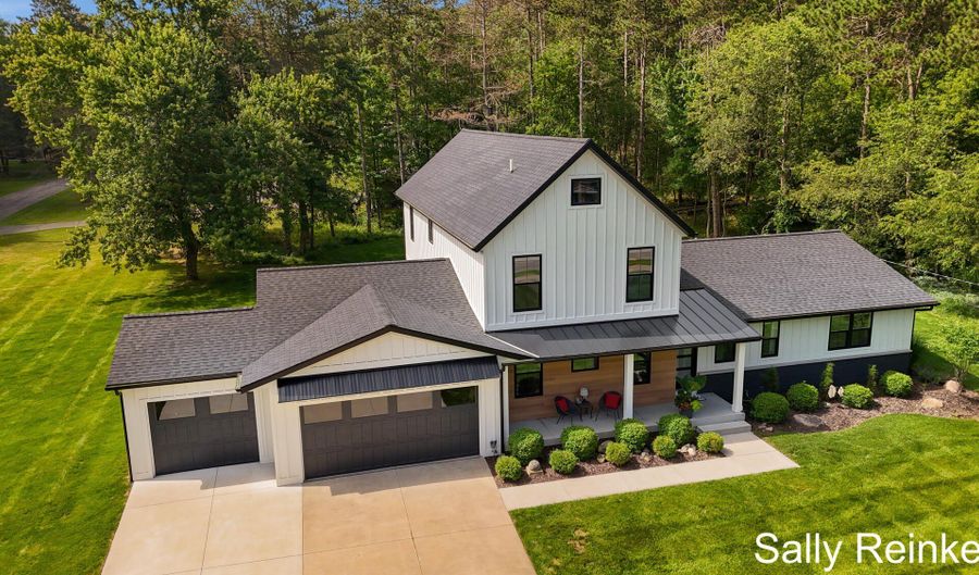 8548 Conservation St NE, Ada, MI 49301 - 4 Beds, 4 Bath