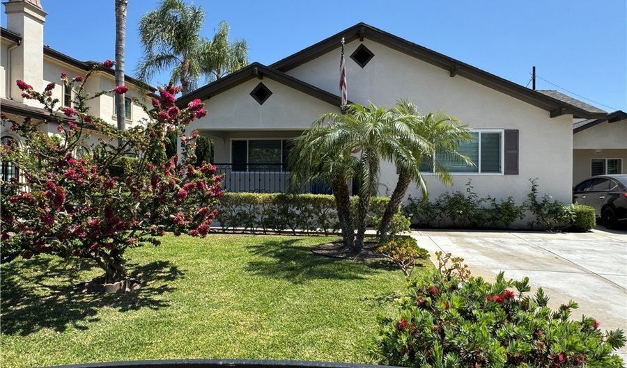 9782 Broadway, Anaheim, CA 92804 - 3 Beds, 2 Bath