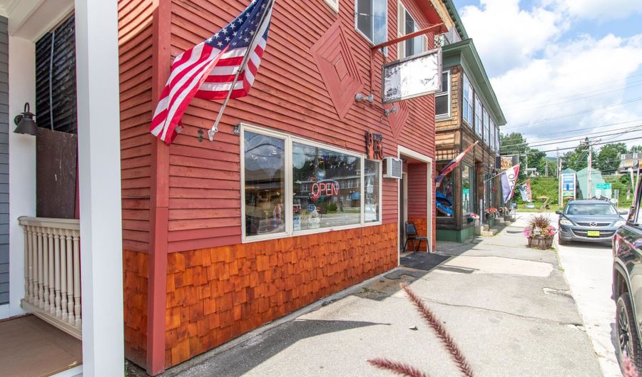 18 Cross St, Brighton, VT 05846 - 3 Beds, 4 Bath