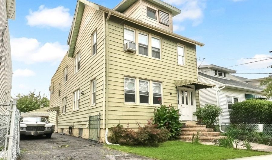 103 Ralph St, Belleville, NJ 07109 - 4 Beds, 2 Bath