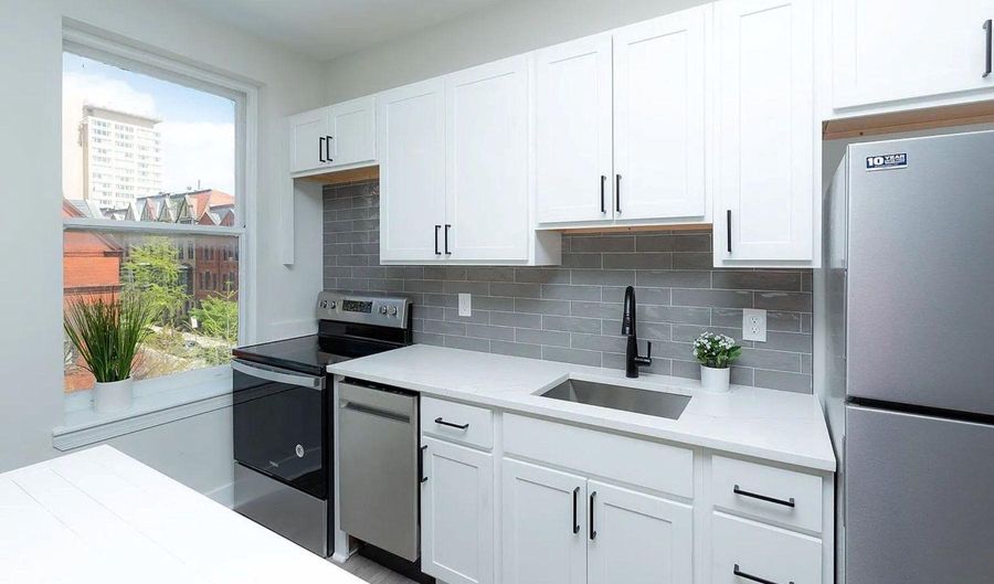 1122 N CALVERT St 1, Baltimore, MD 21202 - 2 Beds, 2 Bath