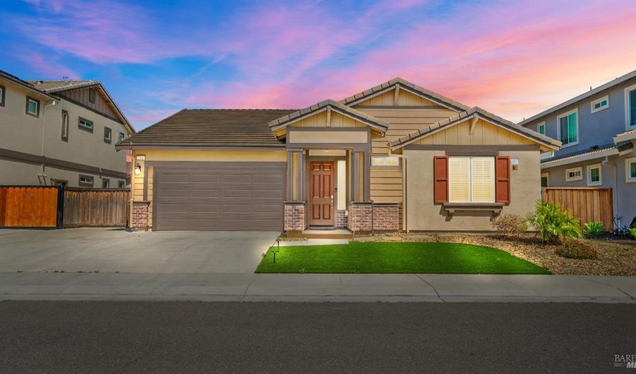 761 Razorbill St, Vacaville, CA 95688 - 3 Beds, 2 Bath