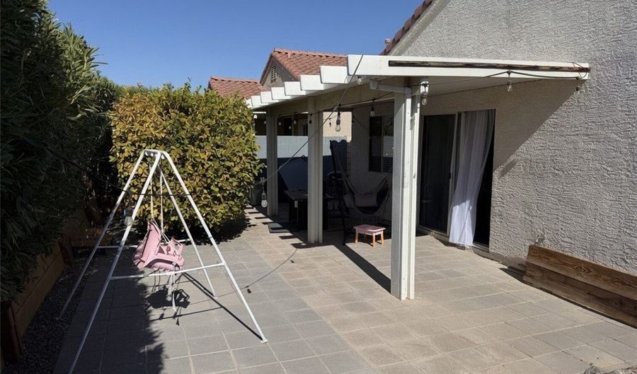 705 Salt Flats Cir, Henderson, NV 89011 - 3 Beds, 2 Bath