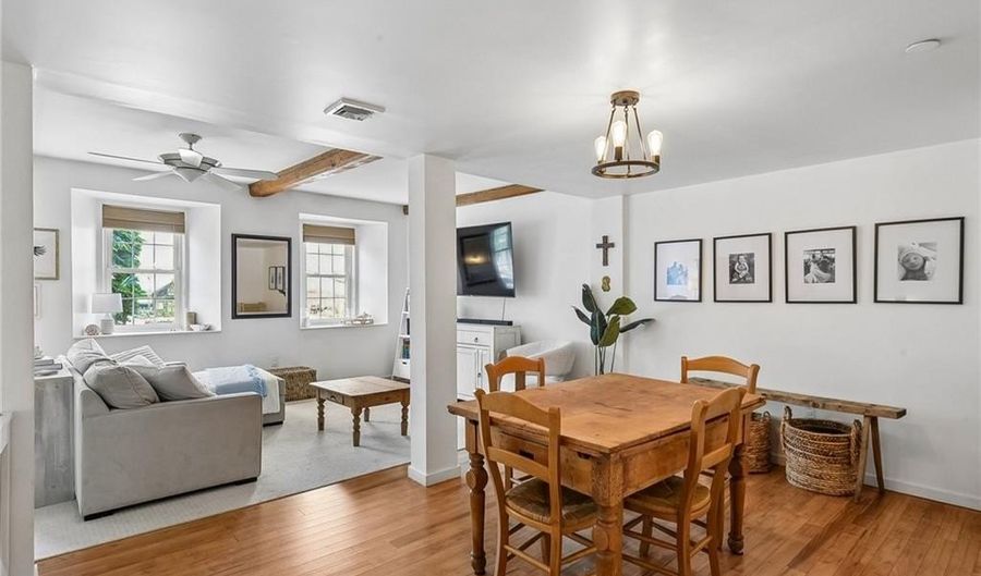 25 Water St 205, East Greenwich, RI 02818 - 2 Beds, 2 Bath