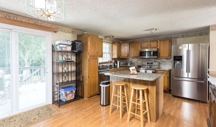 723 WALKER St, Aberdeen, MD 21001 - 4 Beds, 3 Bath