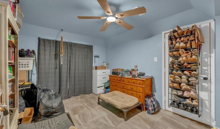 541 N Milton St, Auburn, KS 66402 - 4 Beds, 2 Bath