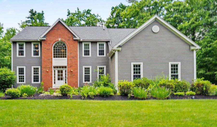 52 The Flume, Amherst, NH 03031 - 4 Beds, 4 Bath