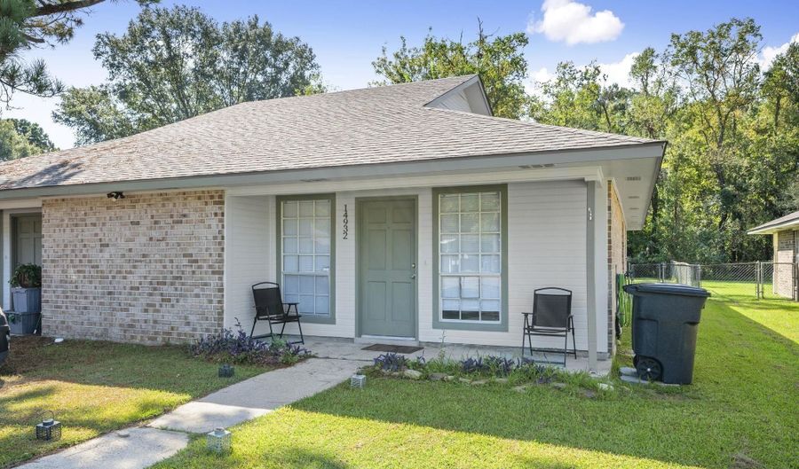 14932 14934 Forest Grove Ave, Baton Rouge, LA 70818 - 0 Beds, 0 Bath