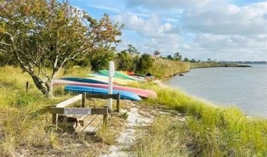 39997 N CROPPERS Cir, Fenwick Island, DE 19944 - 2 Beds, 1 Bath