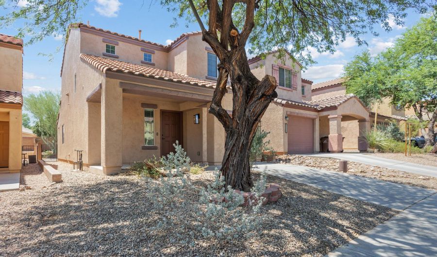 14354 S Camino Vallado, Sahuarita, AZ 85629 - 2 Beds, 3 Bath