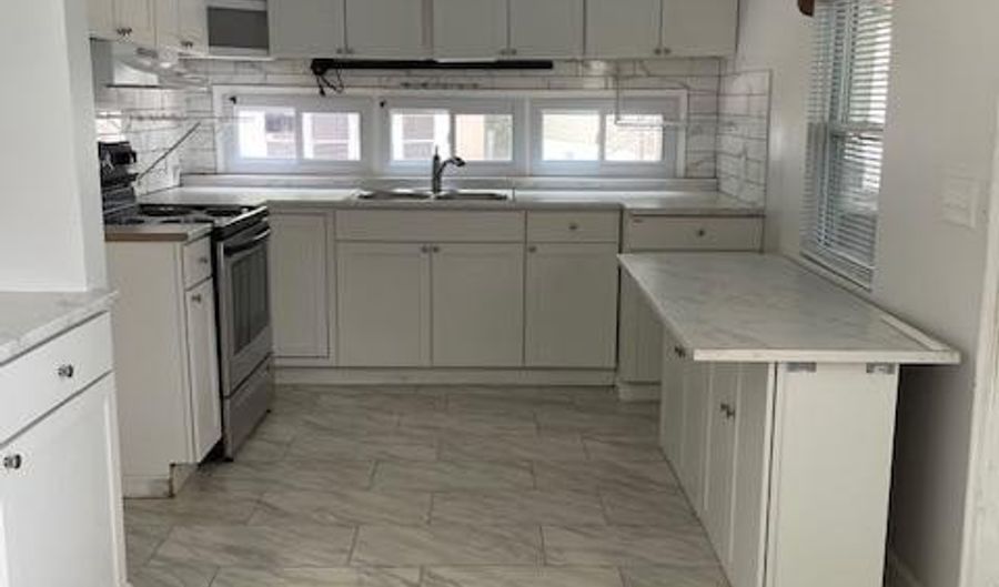 151 ROOSEVELT Ave 31, Dover, DE 19901 - 1 Beds, 1 Bath
