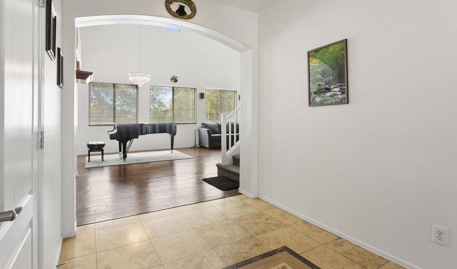 11959 W VERNON Ave, Avondale, AZ 85392 - 4 Beds, 3 Bath