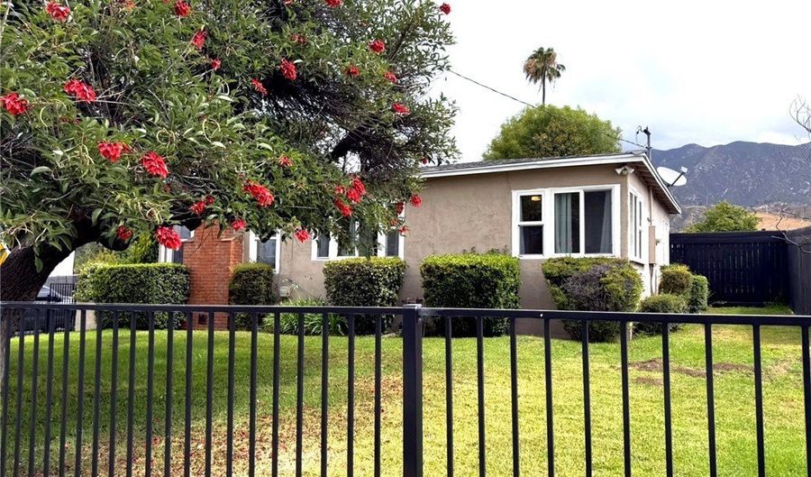 3082 Thurin Ave, Altadena, CA 91001 - 3 Beds, 2 Bath