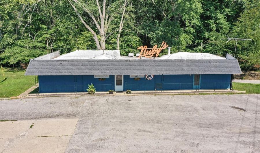 679 Old National Trl, Pocahontas, IL 62275 - 0 Beds, 0 Bath