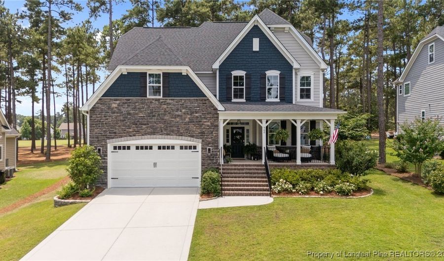 500 Legacy Lakes Way, Aberdeen, NC 28315 - 4 Beds, 4 Bath