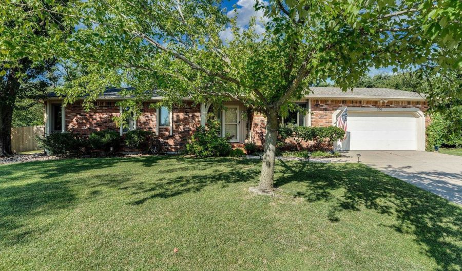 316 Lexington St, Andover, KS 67002 - 3 Beds, 2 Bath