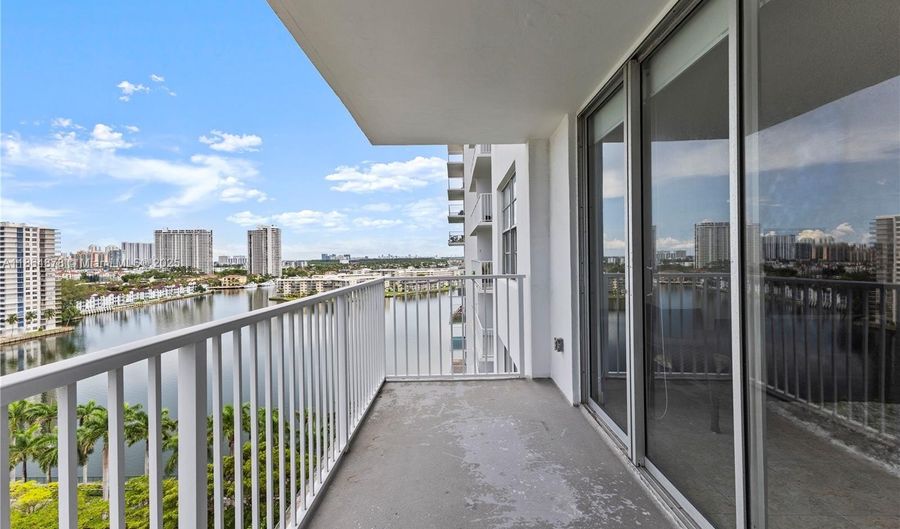 2801 NE 183rd St 1510W, Aventura, FL 33160 - 1 Beds, 2 Bath