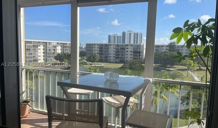 2855 Leonard Dr H511, Aventura, FL 33160 - 1 Beds, 1 Bath