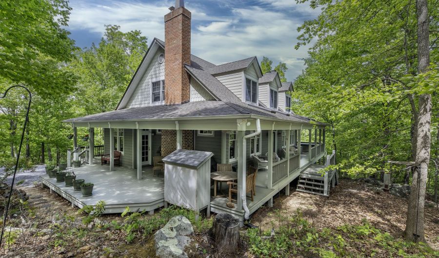 151 Stoneybrook Rd, Amherst, VA 24521 - 3 Beds, 4 Bath