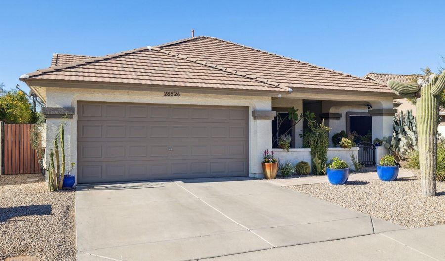28826 N 45TH St, Cave Creek, AZ 85331 - 3 Beds, 2 Bath