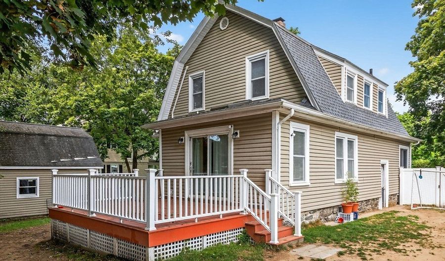 8 Corthell Rd, Billerica, MA 01862 - 3 Beds, 2 Bath