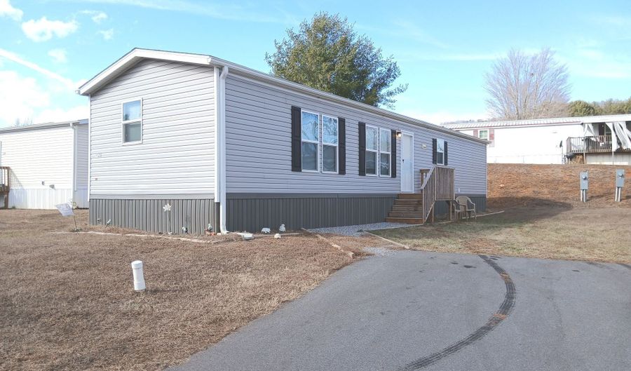 128 CRIMSON ROSE Way, Arden, NC 28704 - 2 Beds, 2 Bath