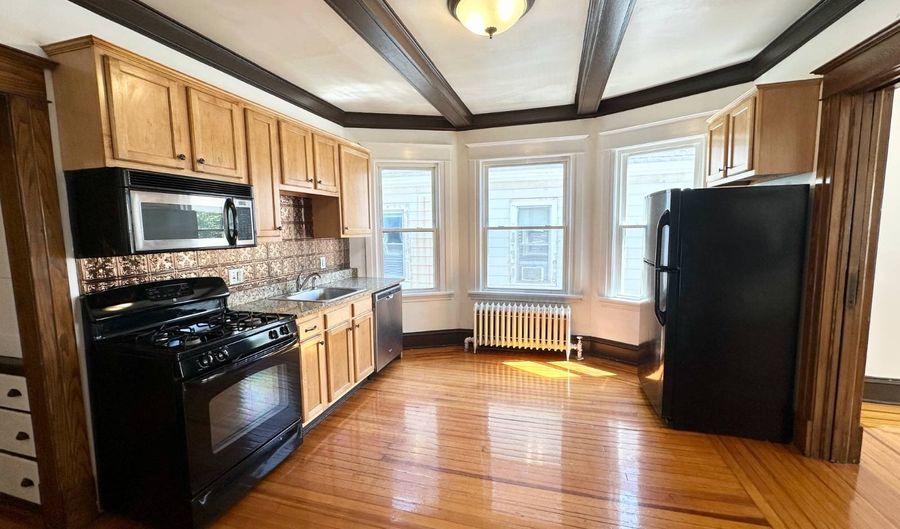 423 Hamilton St Floor 2, Albany, NY 12203 - 4 Beds, 1 Bath