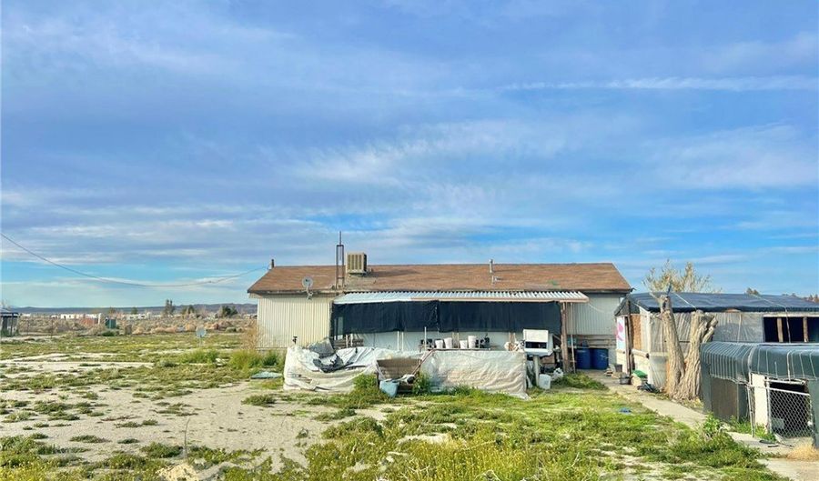 1212 Smith Rd, El Mirage, CA 92301 - 0 Beds, 0 Bath