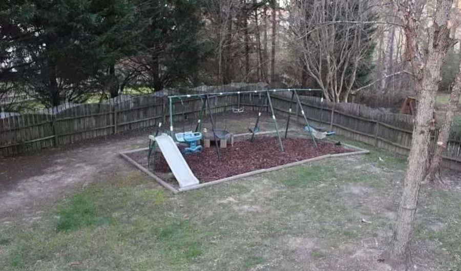 814 Bristol Blue St, Apex, NC 27502 - 4 Beds, 3 Bath