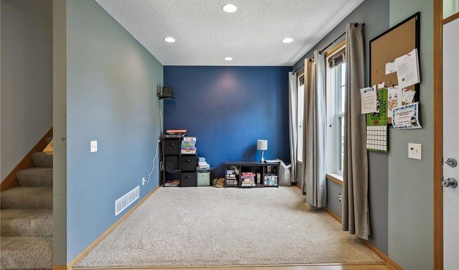11259 69th St NE, Albertville, MN 55301 - 5 Beds, 4 Bath