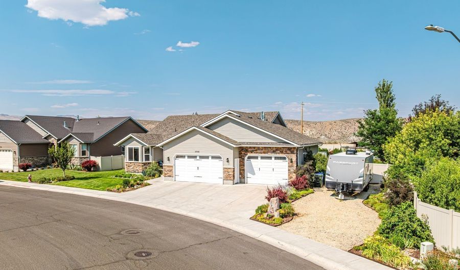 3702 Valley Ridge Ave, Elko, NV 89801 - 5 Beds, 3 Bath