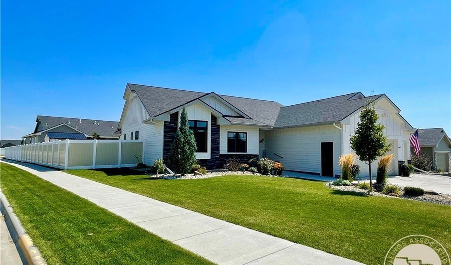 2529 Buffalo Rdg, Billings, MT 59106 - 5 Beds, 3 Bath
