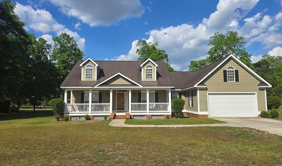 221 Fairway Cir, Americus, GA 31709 - 3 Beds, 2 Bath