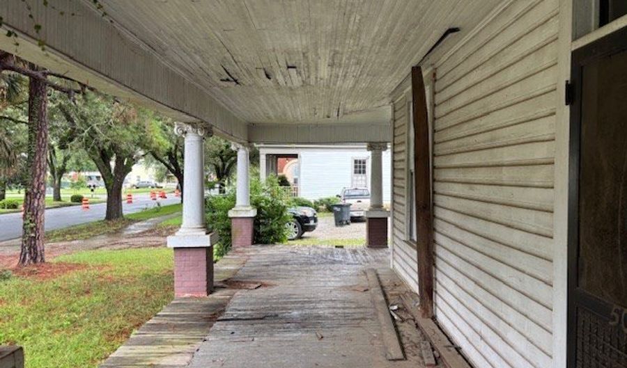 507 N Jackson St, Albany, GA 31701 - 5 Beds, 2 Bath