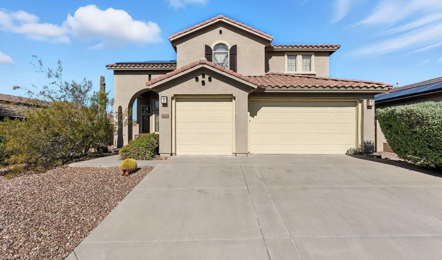 43136 N NATIONAL Trl, Anthem, AZ 85086 - 4 Beds, 3 Bath