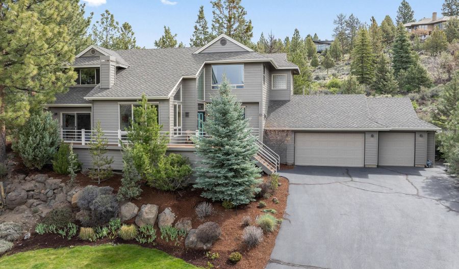 3202 NW Underhill Pl, Bend, OR 97703 - 3 Beds, 4 Bath