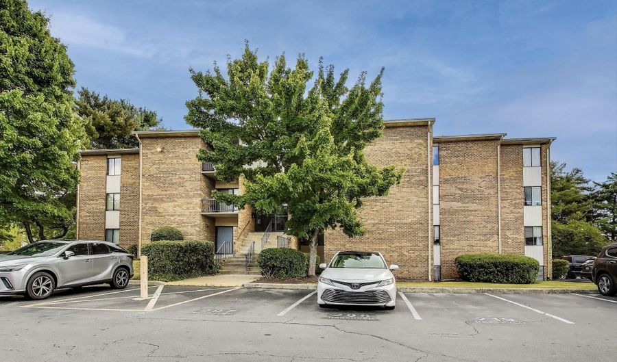 11230 CHERRY HILL Rd 183, Beltsville, MD 20705 - 3 Beds, 2 Bath