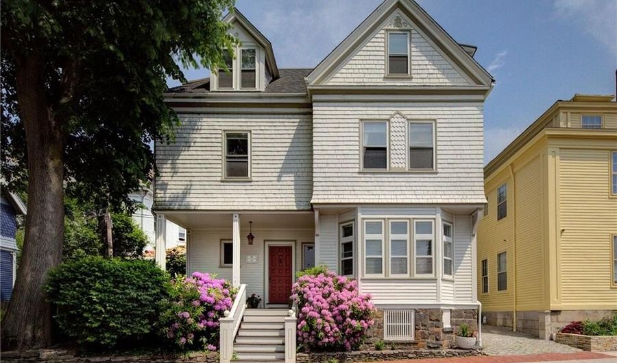60 Division St, Newport, RI 02840 - 4 Beds, 4 Bath