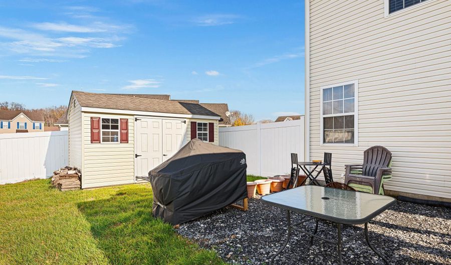 15 ANCHOR Ln, Dover, DE 19901 - 3 Beds, 3 Bath