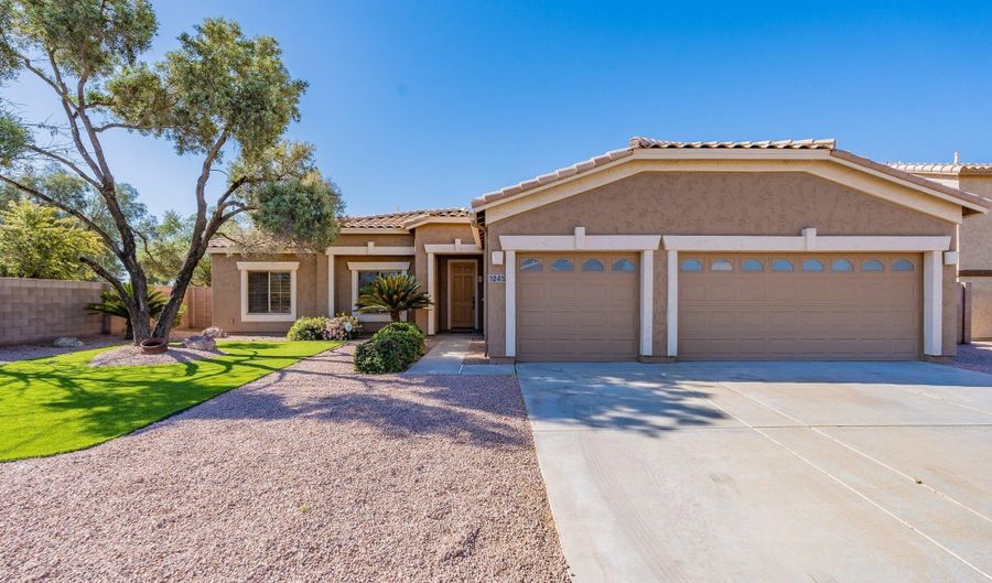 1245 E SAN CARLOS Way, Chandler, AZ 85249 - 3 Beds, 2 Bath