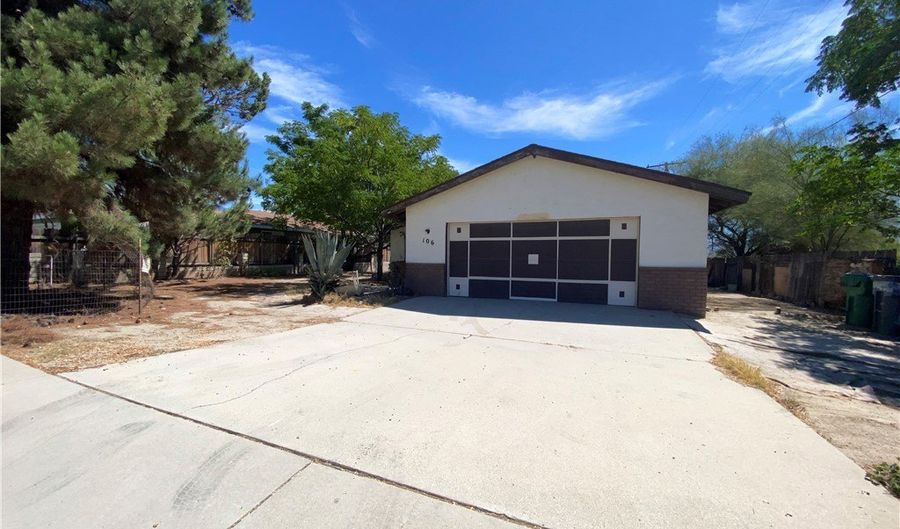 106 N Woodland Ave, Banning, CA 92220 - 3 Beds, 2 Bath