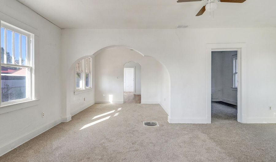 1030 Melanie Ln, Belen, NM 87002 - 2 Beds, 1 Bath