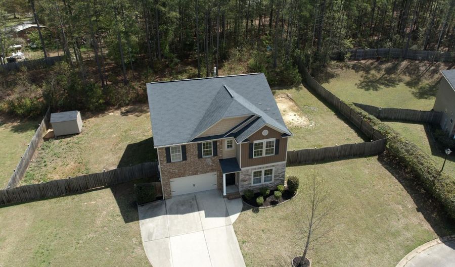 393 Blythe Creek Dr, Blythewood, SC 29016 - 5 Beds, 3 Bath