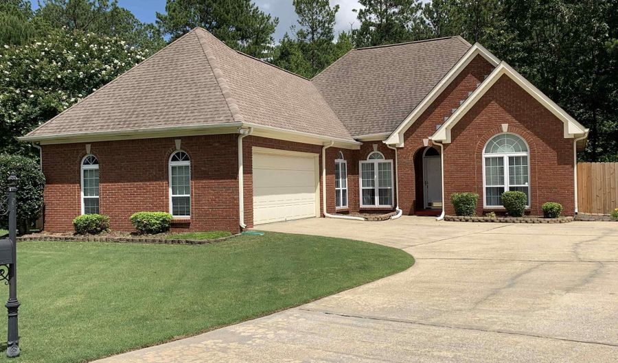 204 CREDEN Cir, Alabaster, AL 35007 - 3 Beds, 2 Bath