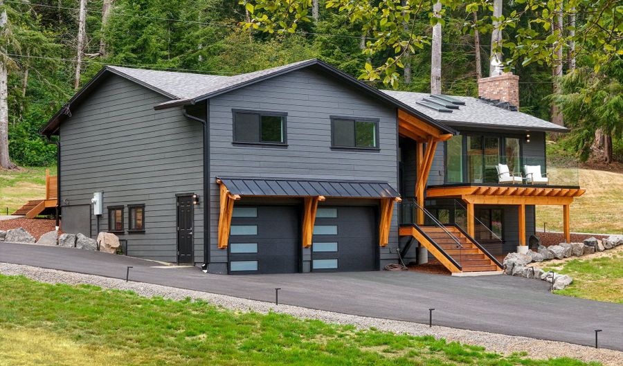 37671 TIMBER Ln, Astoria, OR 97103 - 4 Beds, 3 Bath