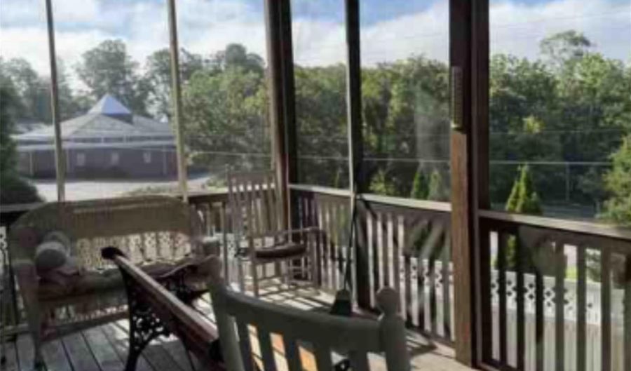 2 Flowering Cherry Dr, Asheville, NC 28805 - 4 Beds, 3 Bath