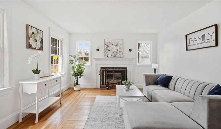 2 Reservoir Ave, Johnston, RI 02919 - 3 Beds, 2 Bath